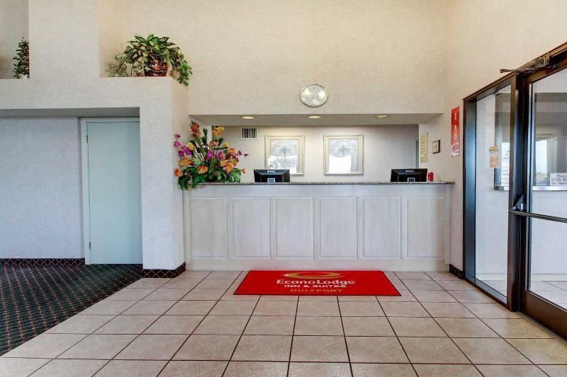 Econo Lodge Inn & Suites Gulfport Exteriör bild