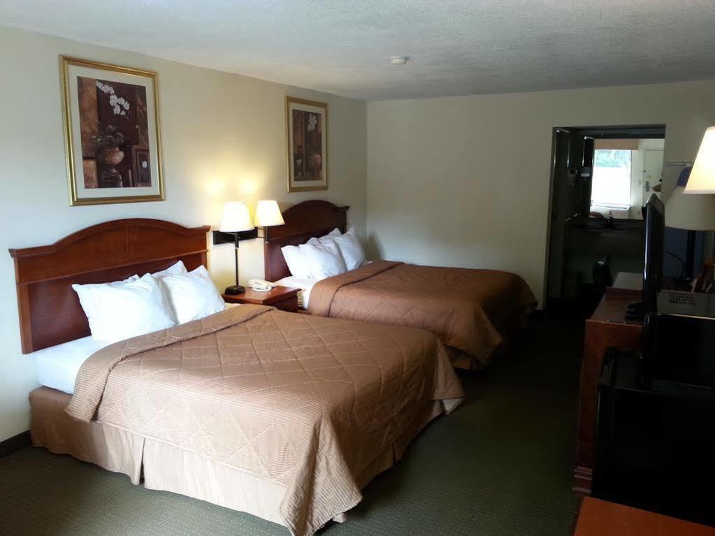 Econo Lodge Inn & Suites Gulfport Exteriör bild